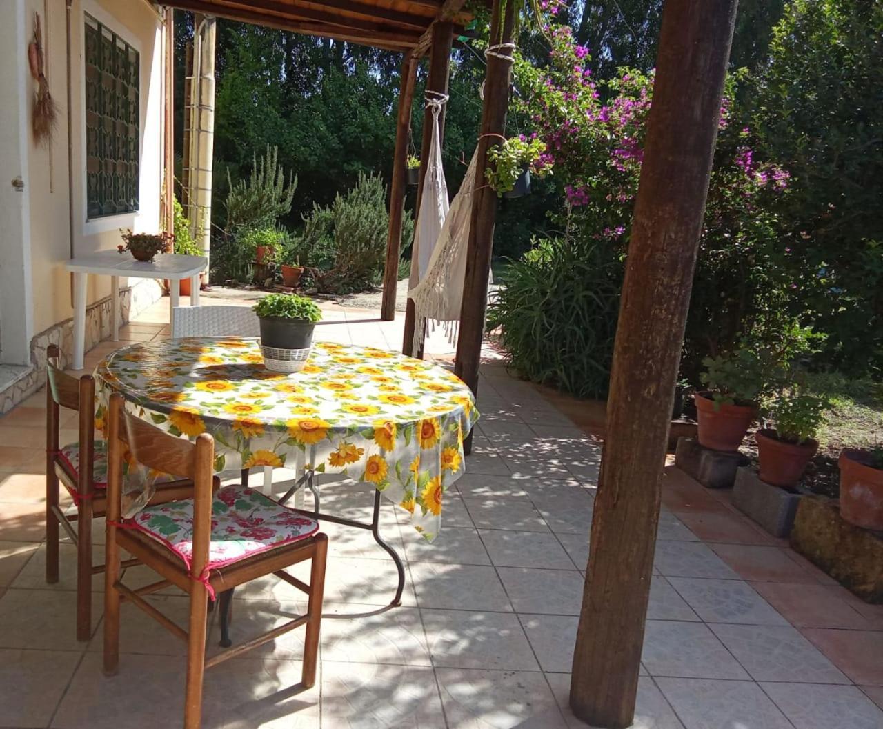 Villa Isuedda à Marrùbiu Extérieur photo